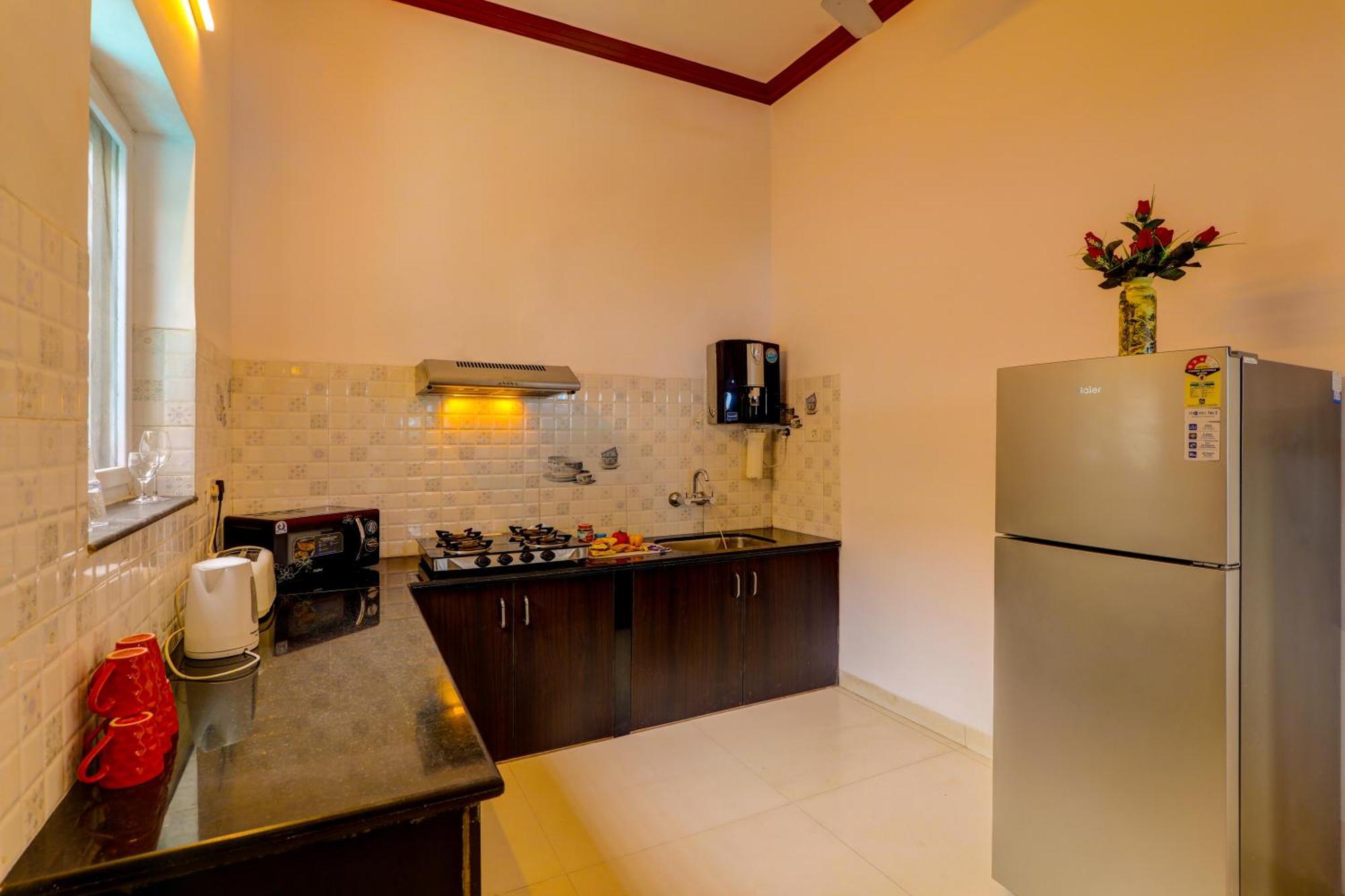 Ludo Private Pool Villa, Wifi-Caretaker-Parking, North Goa Baga Dış mekan fotoğraf